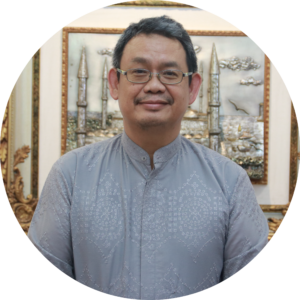 dr. Pradono Handojo, MBA, MHA