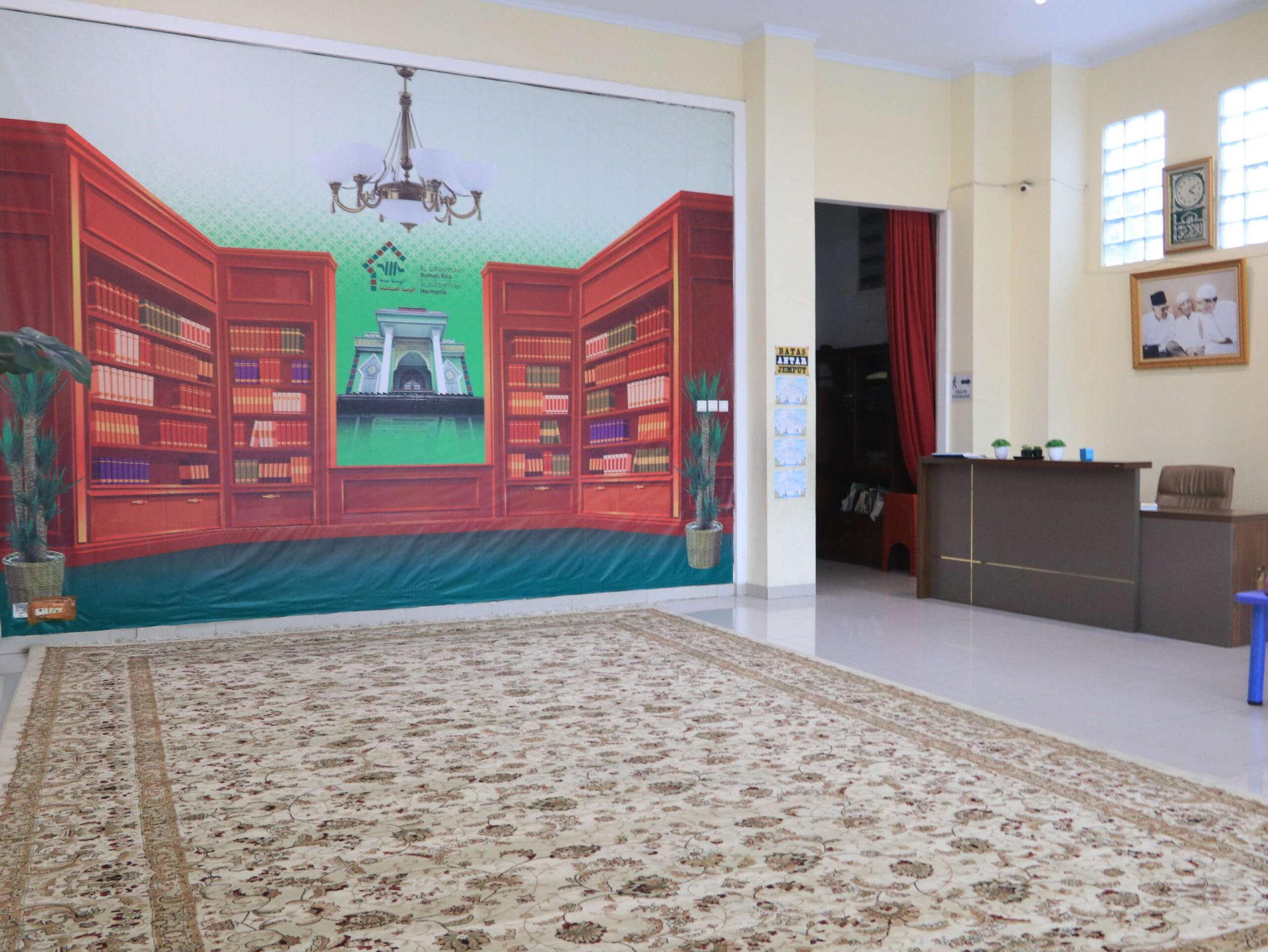 AULA GEDUNG PPTQ/SDQ MADANI AL WASHIYYAH