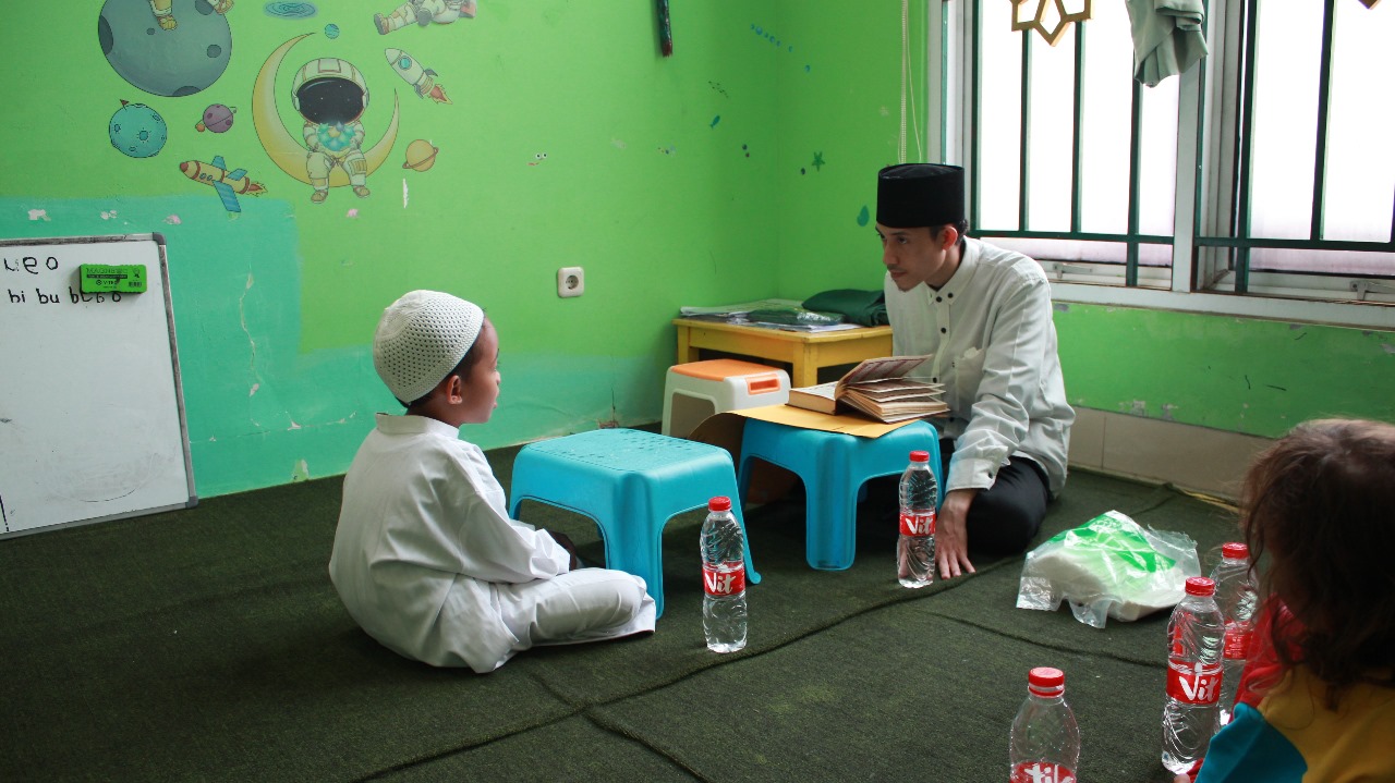 RUANG KELAS TKQ MADANI AL WASHIYYAH
