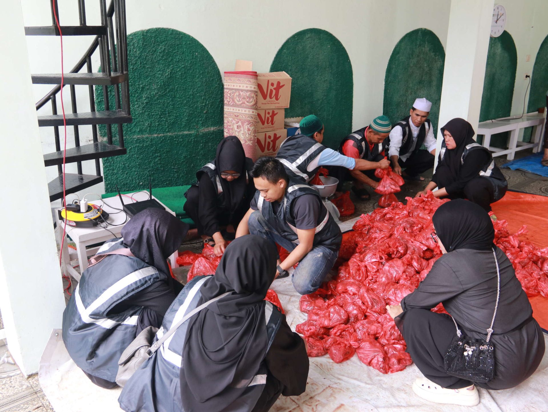 Bantuan Sosial Idul Qurban (BASIQ) ALC